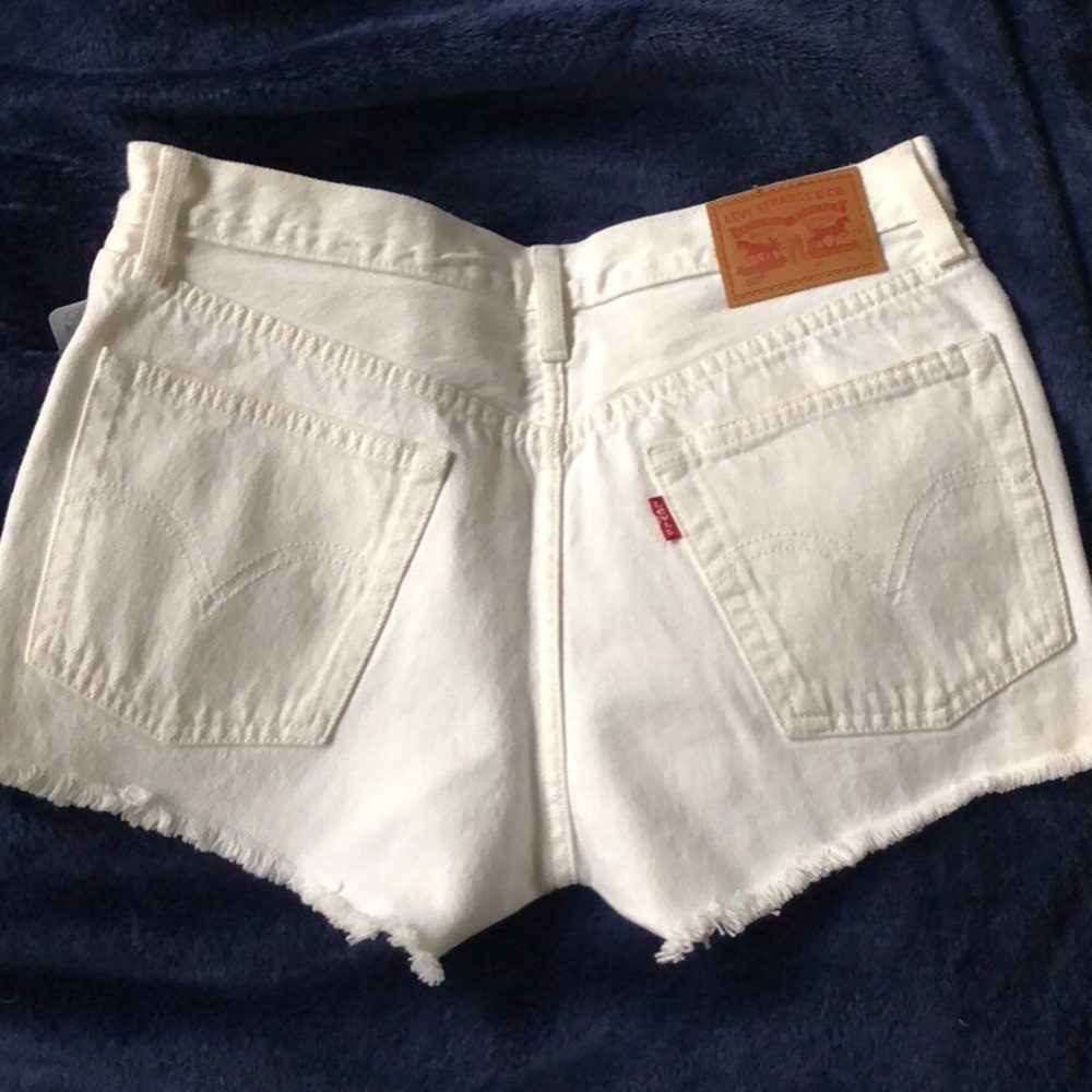 Levi’s Cutoffs